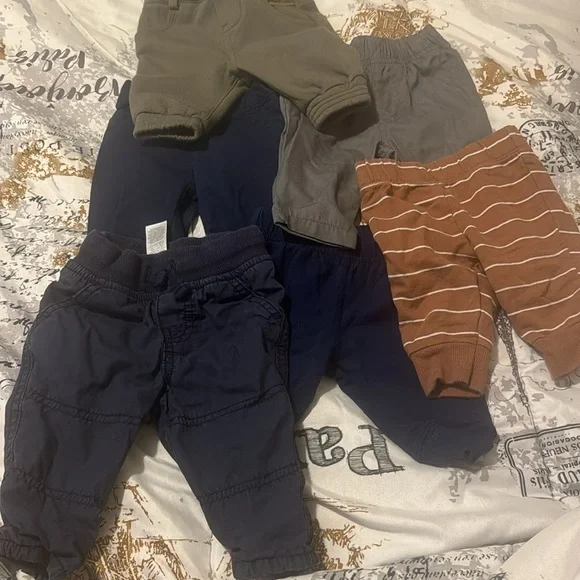 Assortment of brands 0-3 and 3 months pants - Picture 3 of 3